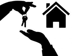 keys and a hand
