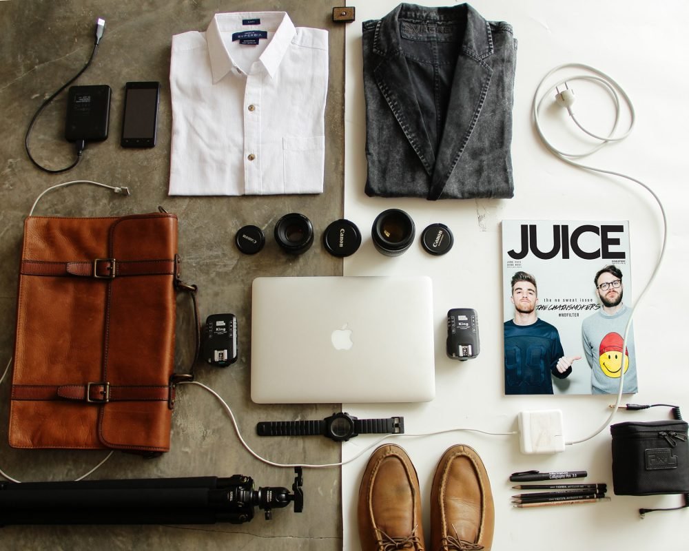 Clothes and items in order - stay organized during a move.