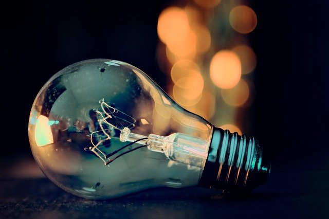A light bulb.