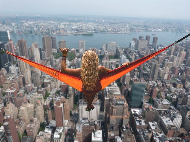 Top reasons why people move to NY