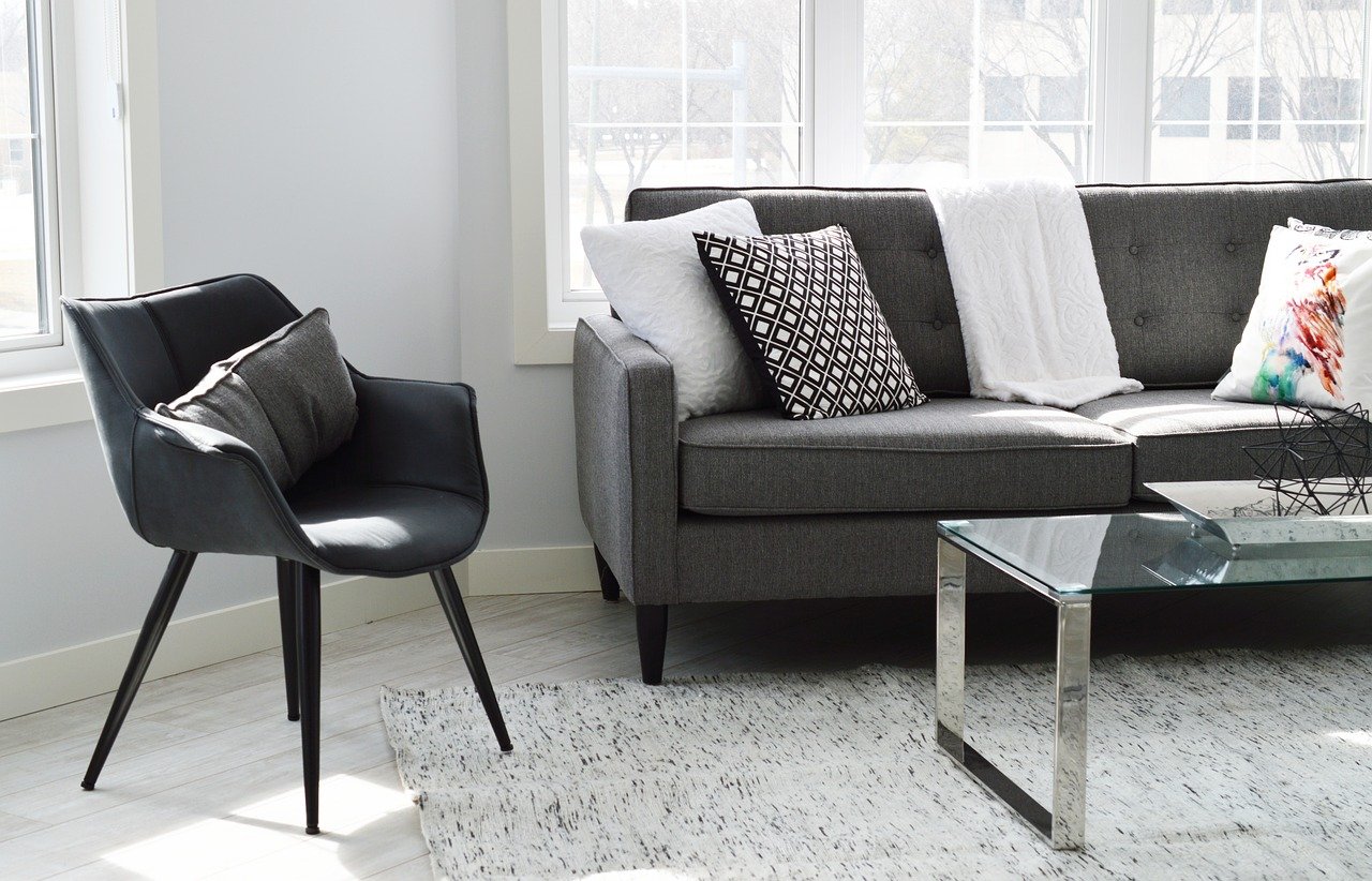 Make your Chicago home appear bigger like a pro