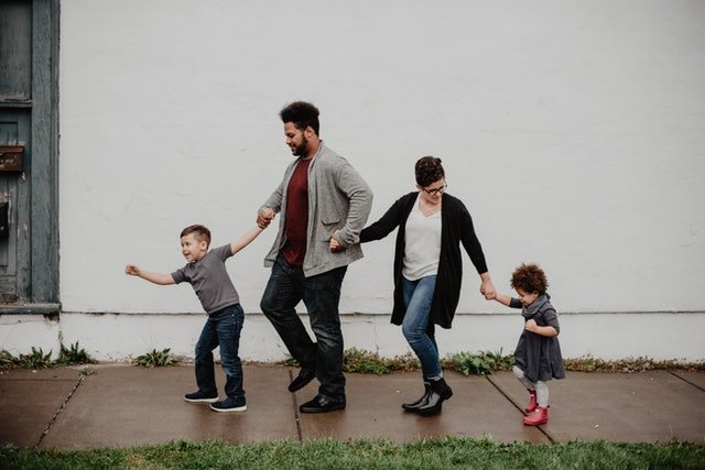 How to easily relocate your family long-distance