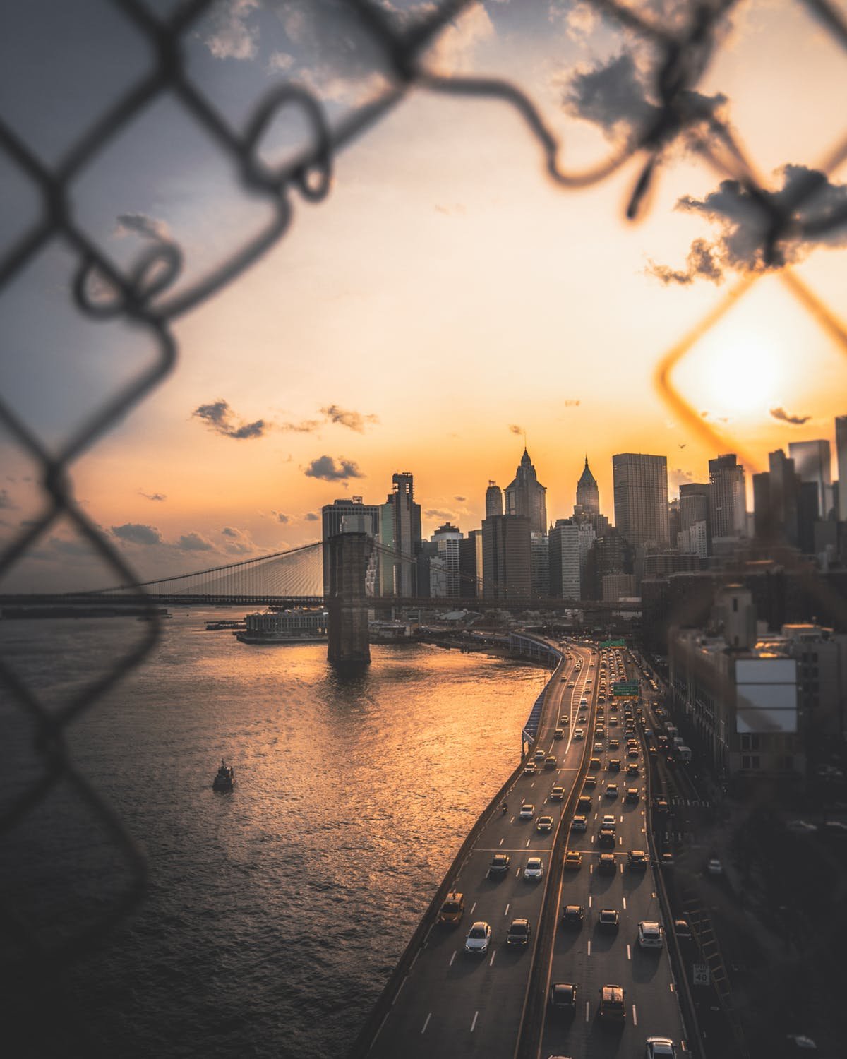 Handling robust furniture when moving out of Chicago