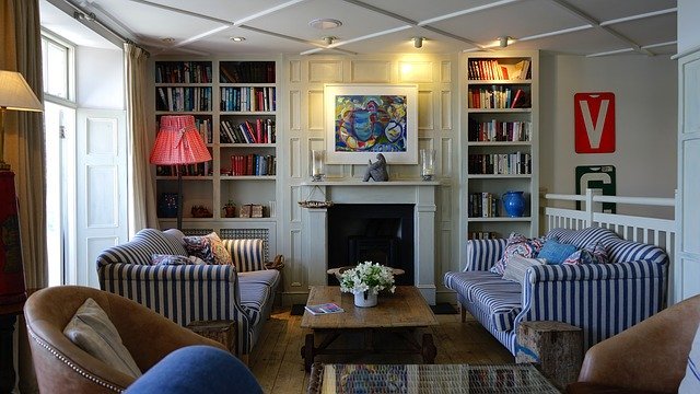 How to pack and move a living room?
